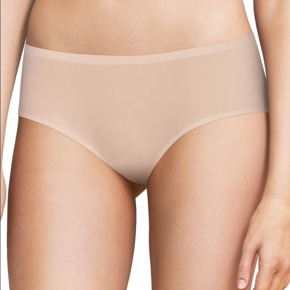 CHANTELLE 2644 SEAMLESS STRETCH HIPSTER PANTY NUDE OS NWOT